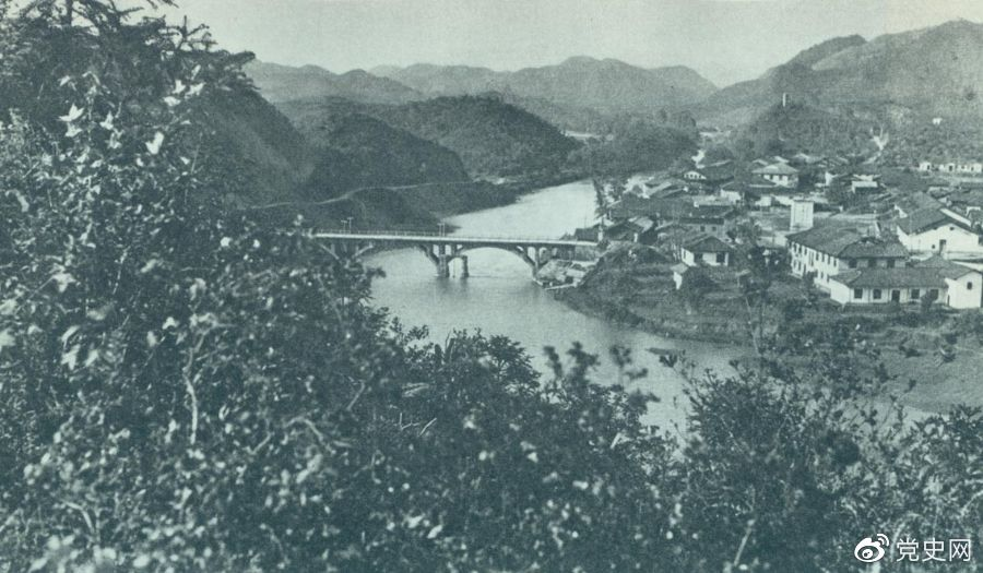 1930年12月，紅軍在龍岡地區(qū)殲滅國(guó)民黨軍第十八師近一萬(wàn)人，活捉敵師長(zhǎng)張輝瓚。圖為作戰(zhàn)舊址江西興國(guó)東北的龍岡。
